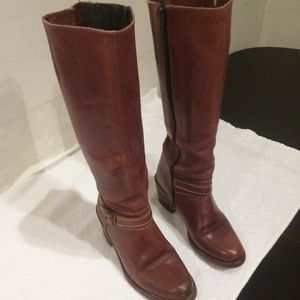 Tom McAn - Redwood "Boho" Leather Boots